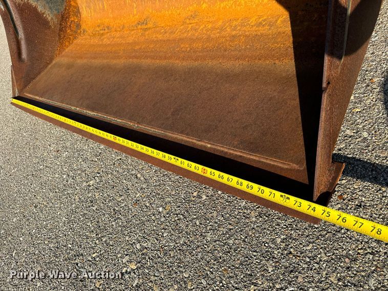 image for item DO1669 2006 New Holland TM120 MFWD tractor