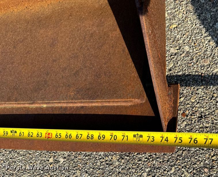 image for item DO1669 2006 New Holland TM120 MFWD tractor