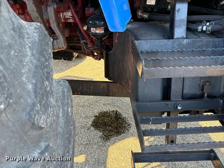 image for item DO1669 2006 New Holland TM120 MFWD tractor