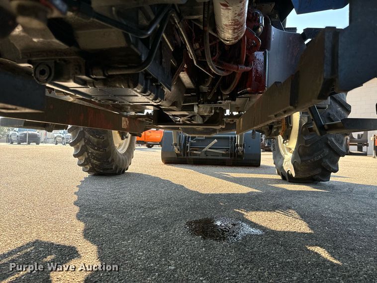 image for item DO1669 2006 New Holland TM120 MFWD tractor