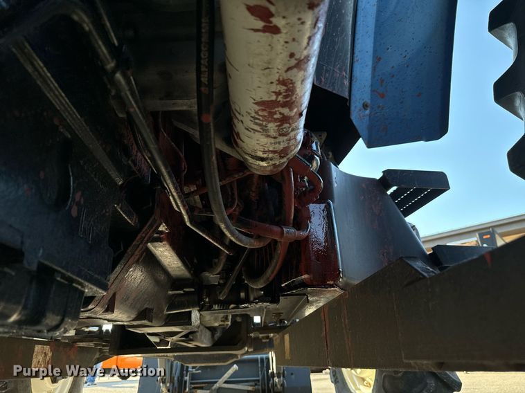 image for item DO1669 2006 New Holland TM120 MFWD tractor