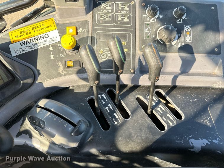 image for item DO1669 2006 New Holland TM120 MFWD tractor