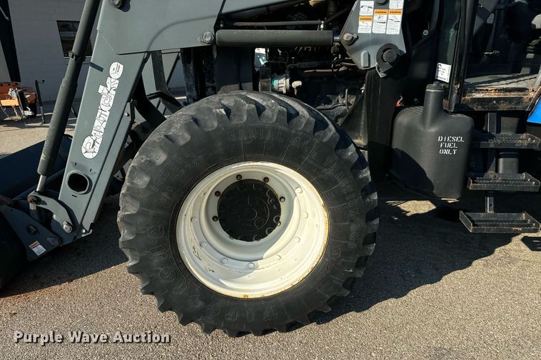 image for item DO1669 2006 New Holland TM120 MFWD tractor