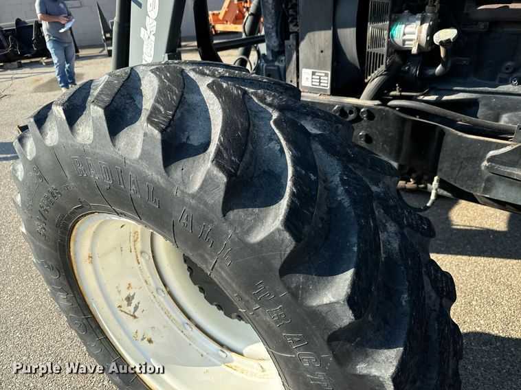 image for item DO1669 2006 New Holland TM120 MFWD tractor