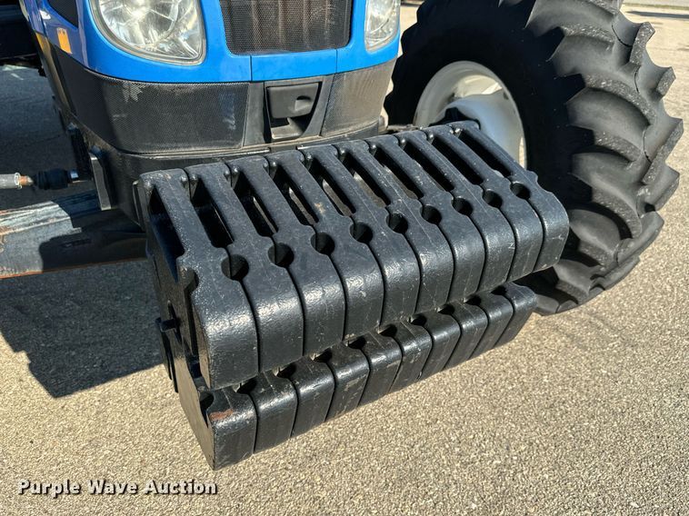 image for item DO1671 2011 New Holland T-5070 MFWD tractor