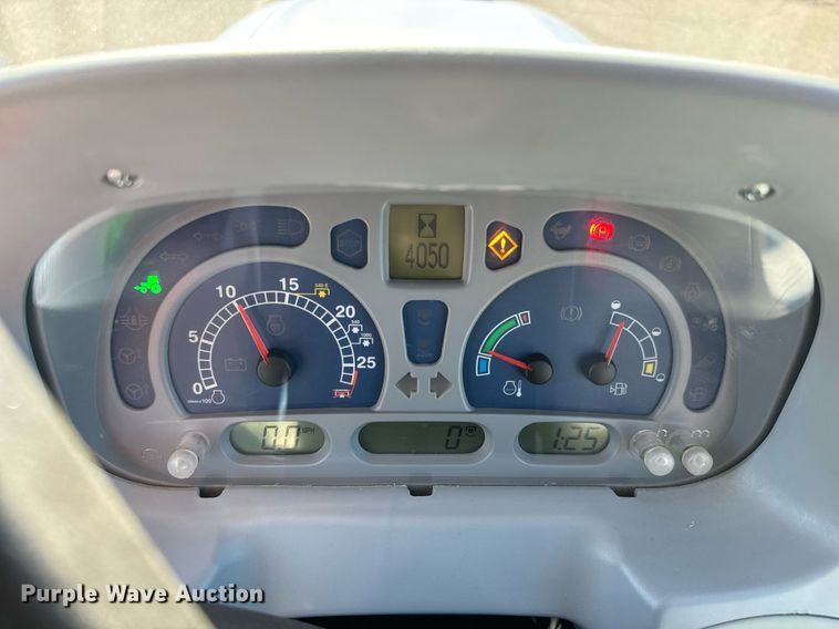 image for item DO1671 2011 New Holland T-5070 MFWD tractor