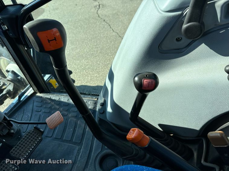 image for item DO1671 2011 New Holland T-5070 MFWD tractor