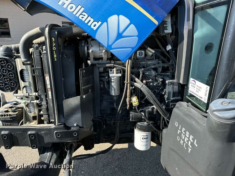 image for item DO1671 2011 New Holland T-5070 MFWD tractor