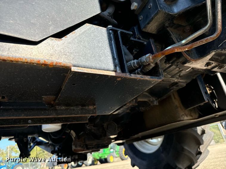 image for item DO1672 2006 New Holland TS-110A tractor