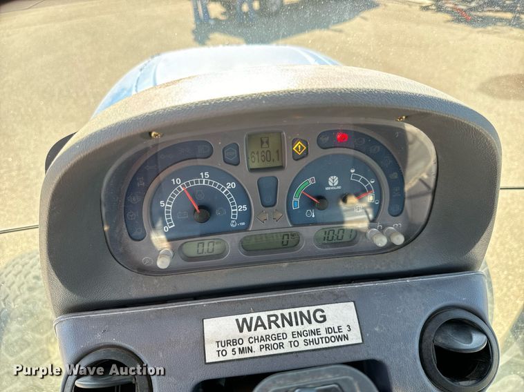 image for item DO1672 2006 New Holland TS-110A tractor