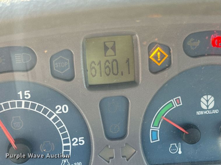 image for item DO1672 2006 New Holland TS-110A tractor