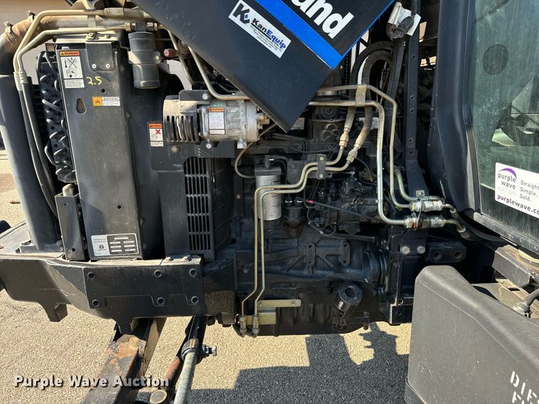 image for item DO1672 2006 New Holland TS-110A tractor