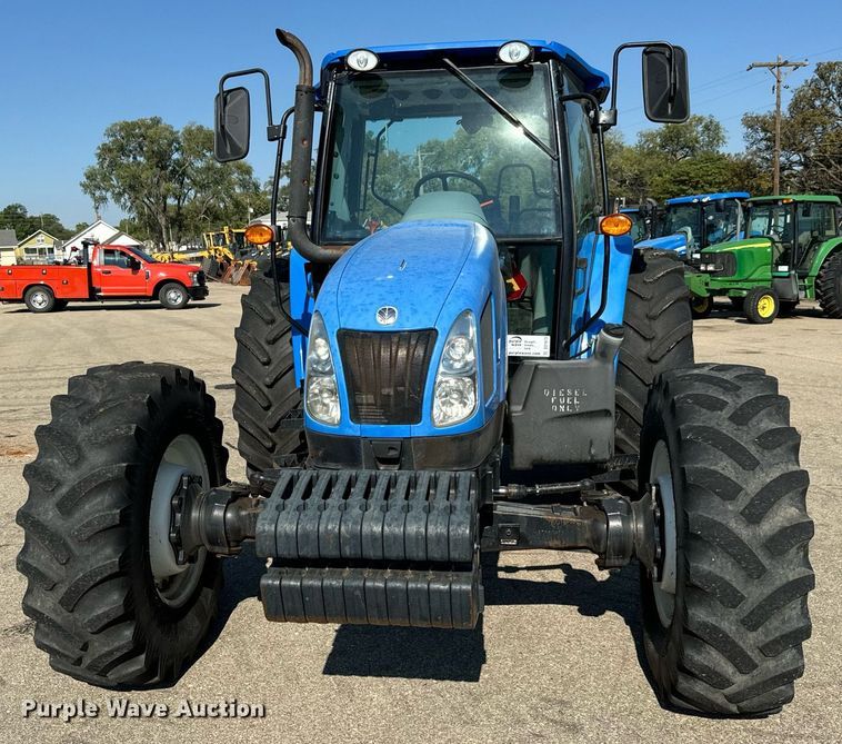 image for item DO1673 2011 New Holland T-5070 MFWD tractor