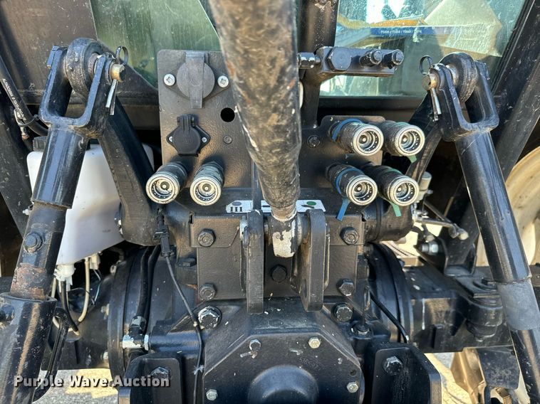 image for item DO1673 2011 New Holland T-5070 MFWD tractor