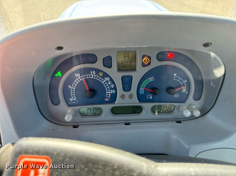 image for item DO1673 2011 New Holland T-5070 MFWD tractor