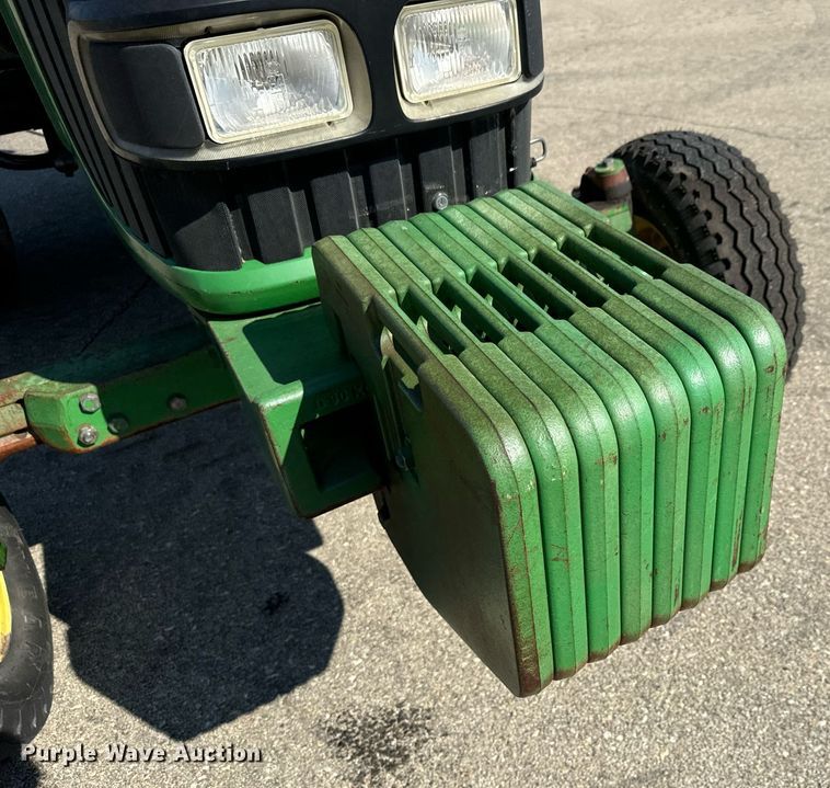 image for item DO1674 2006 John Deere 6415 tractor