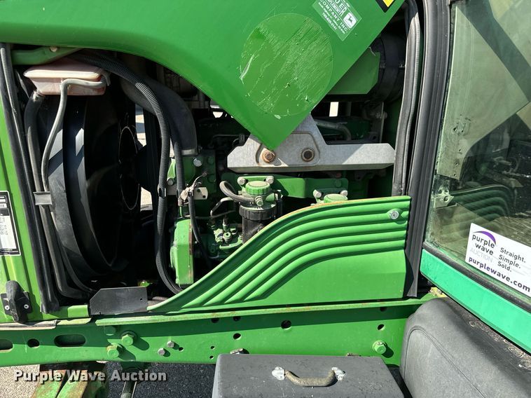 image for item DO1674 2006 John Deere 6415 tractor