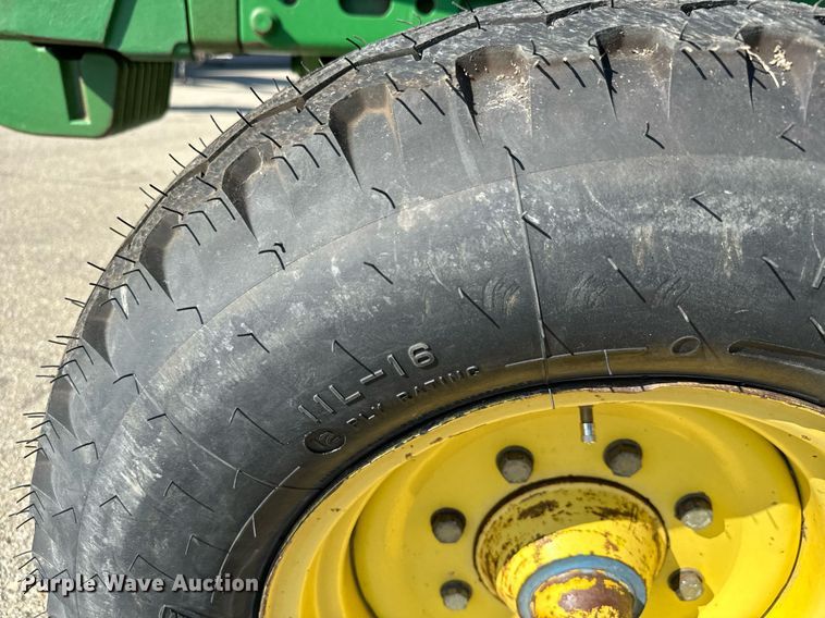 image for item DO1674 2006 John Deere 6415 tractor