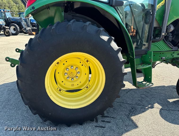 image for item DO1674 2006 John Deere 6415 tractor