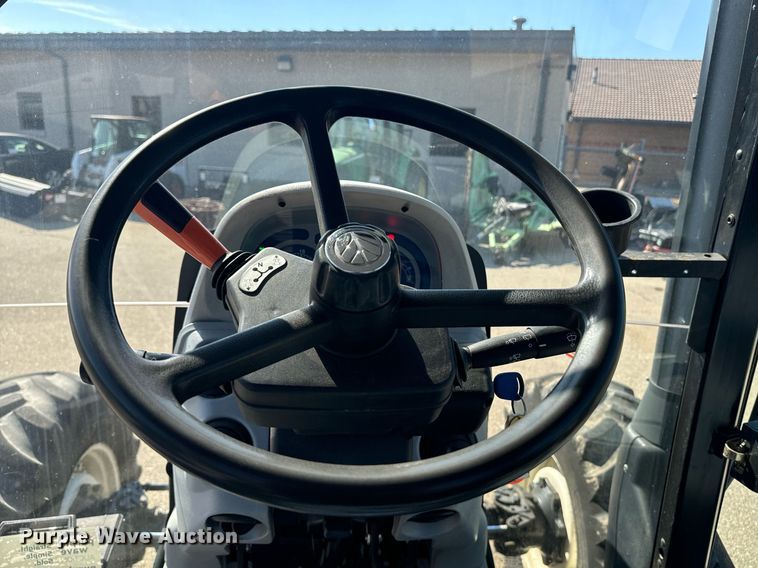 image for item DO1675 2014 New Holland T6.150 MFWD tractor