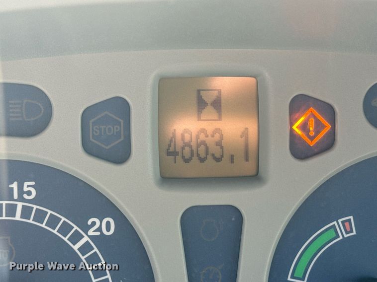 image for item DO1675 2014 New Holland T6.150 MFWD tractor