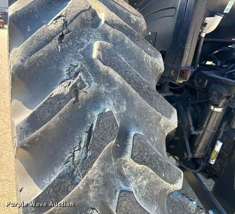 image for item DO1675 2014 New Holland T6.150 MFWD tractor