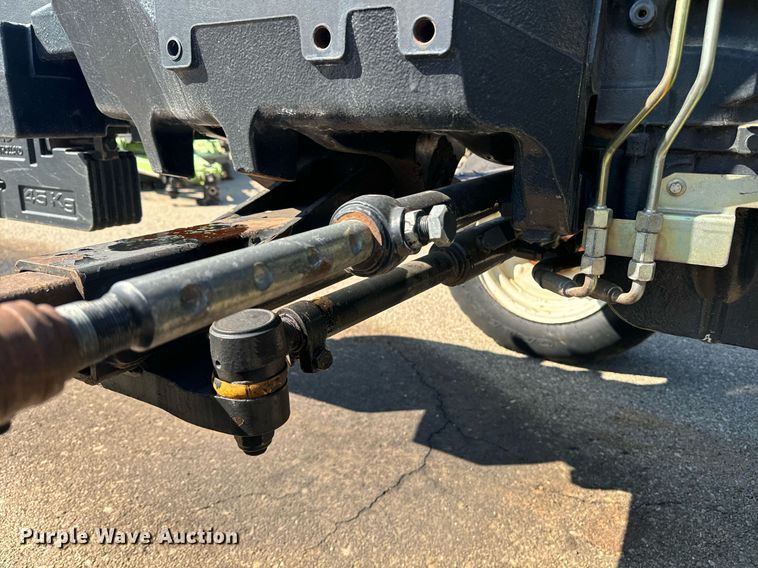 image for item DO1676 2006 New Holland TS-110A tractor