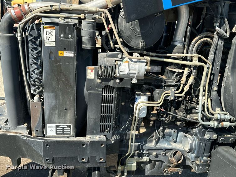 image for item DO1676 2006 New Holland TS-110A tractor