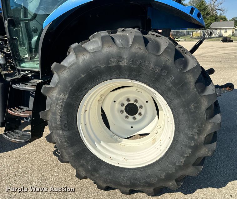 image for item DO1676 2006 New Holland TS-110A tractor