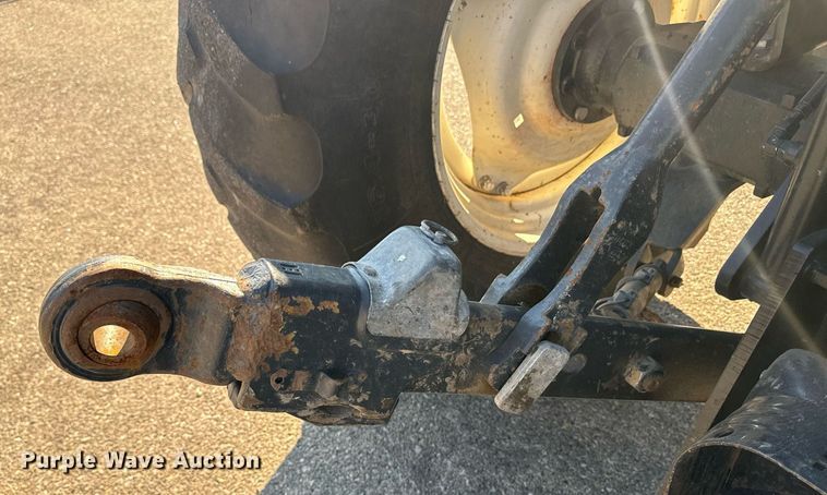 image for item DO1678 2008 New Holland T6020 tractor