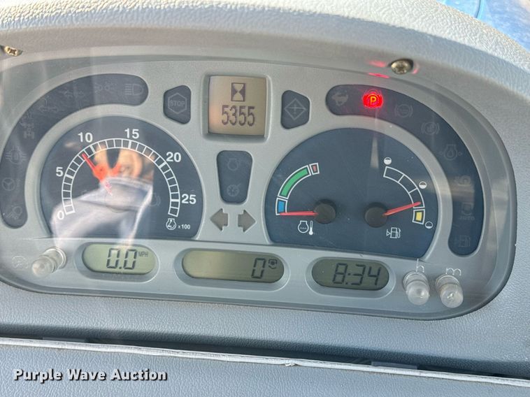 image for item DO1678 2008 New Holland T6020 tractor