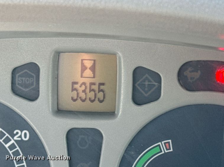 image for item DO1678 2008 New Holland T6020 tractor