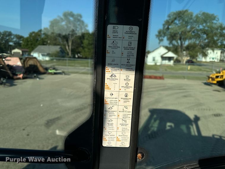 image for item DO1680 2006 John Deere 444J wheel loader