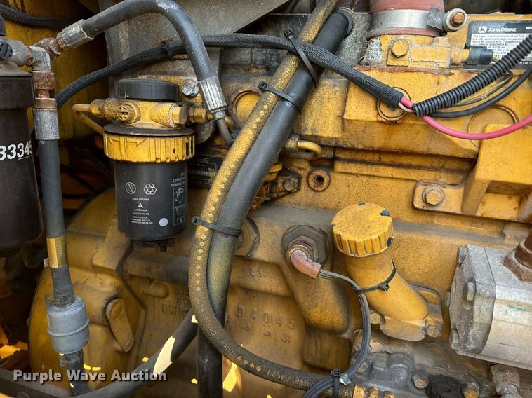 image for item DO1681 2006 John Deere 444J wheel loader