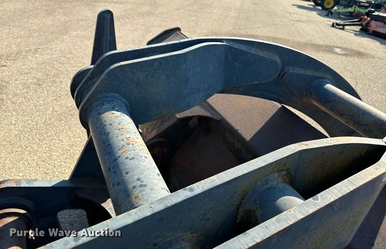 image for item DO1682 2005 John Deere 444J wheel loader