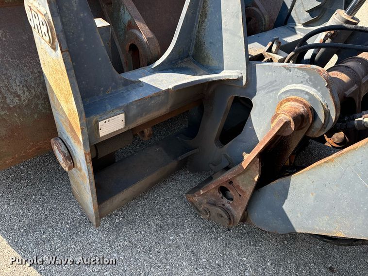 image for item DO1682 2005 John Deere 444J wheel loader