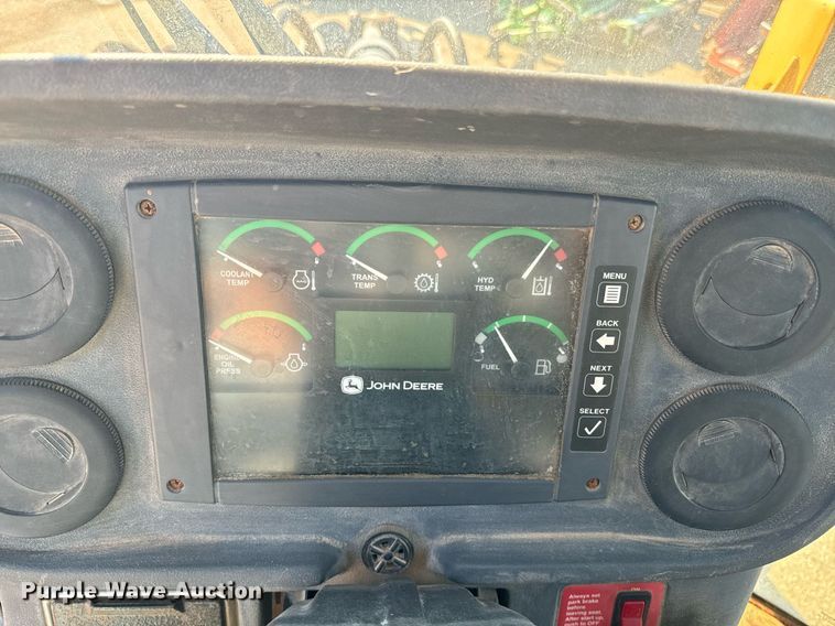 image for item DO1682 2005 John Deere 444J wheel loader