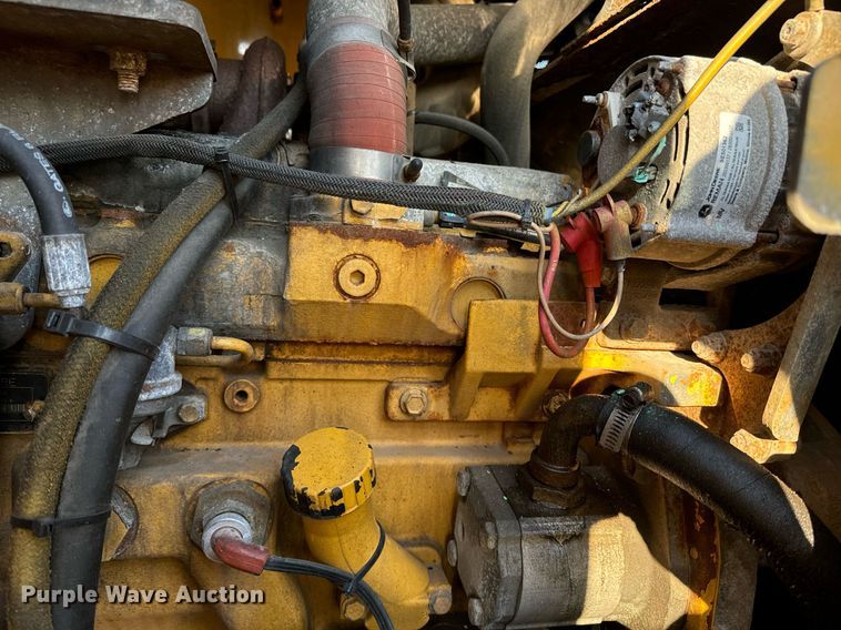 image for item DO1683 2005 John Deere 444J wheel loader