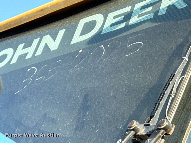 image for item DO1683 2005 John Deere 444J wheel loader