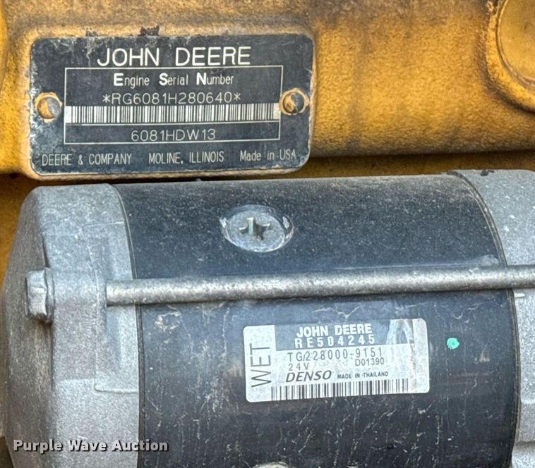 image for item DO1685 2006 John Deere 770D motor grader