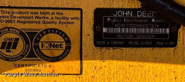 image for item DO1685 2006 John Deere 770D motor grader