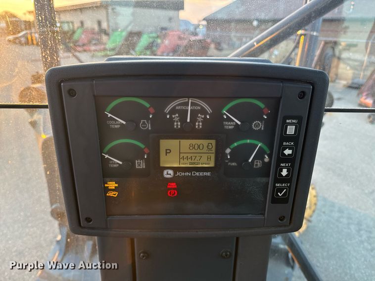 image for item DO1686 2006 John Deere 770D motor grader