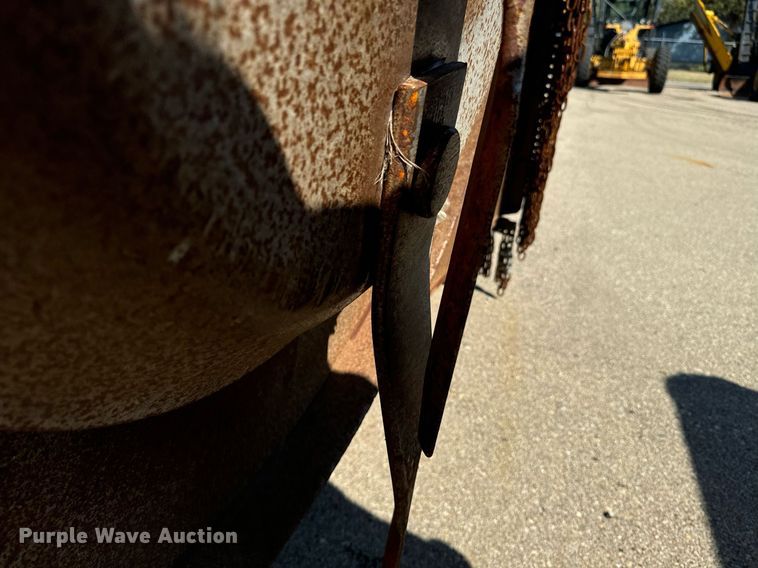 image for item DO1687 Schulte XH1000 rotary mower