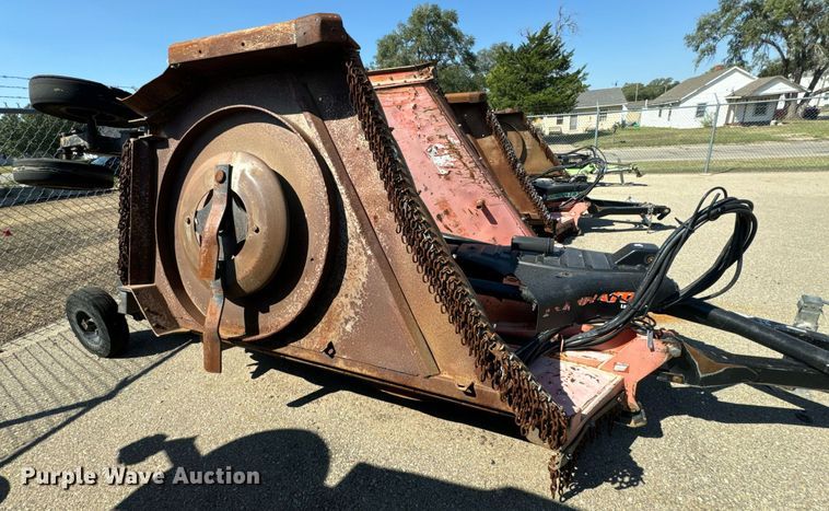 image for item DO1689 2011 Land Pride  batwing rotary mower