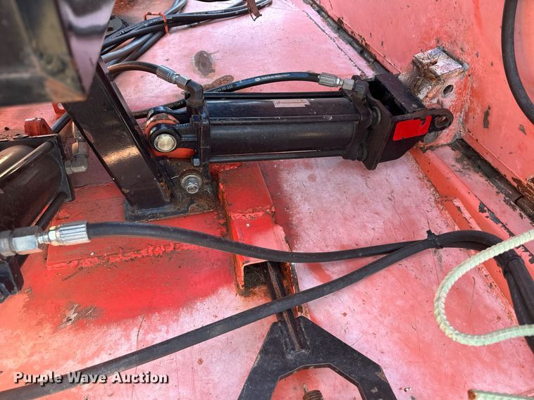 image for item DO1689 2011 Land Pride  batwing rotary mower