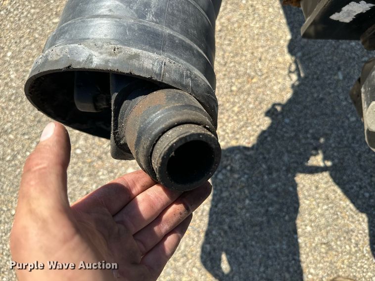 image for item DO1692 2011 Land Pride batwing rotary mower