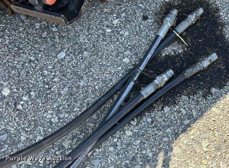 image for item DO1692 2011 Land Pride batwing rotary mower