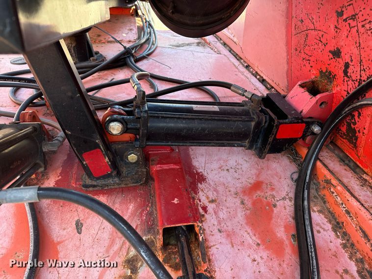 image for item DO1692 2011 Land Pride batwing rotary mower