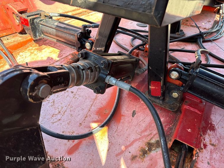 image for item DO1692 2011 Land Pride batwing rotary mower