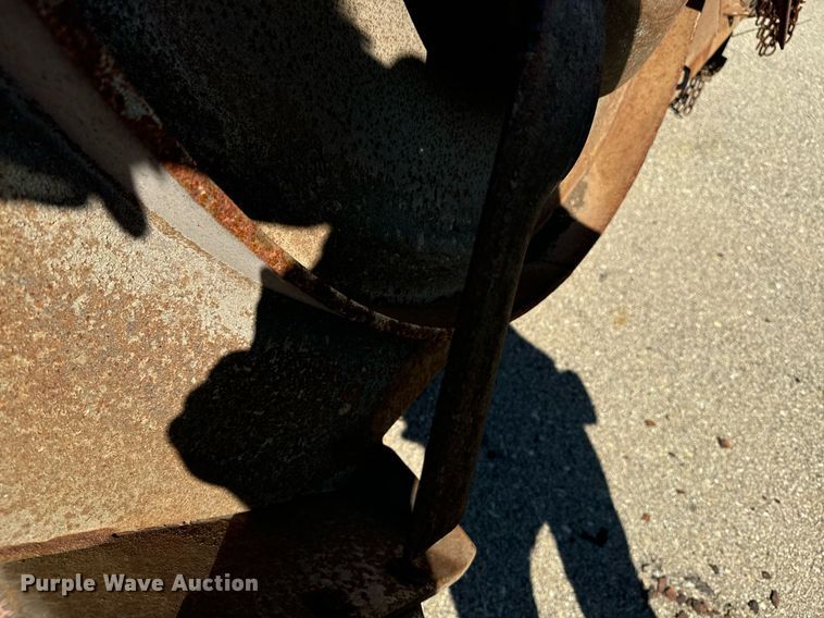 image for item DO1692 2011 Land Pride batwing rotary mower